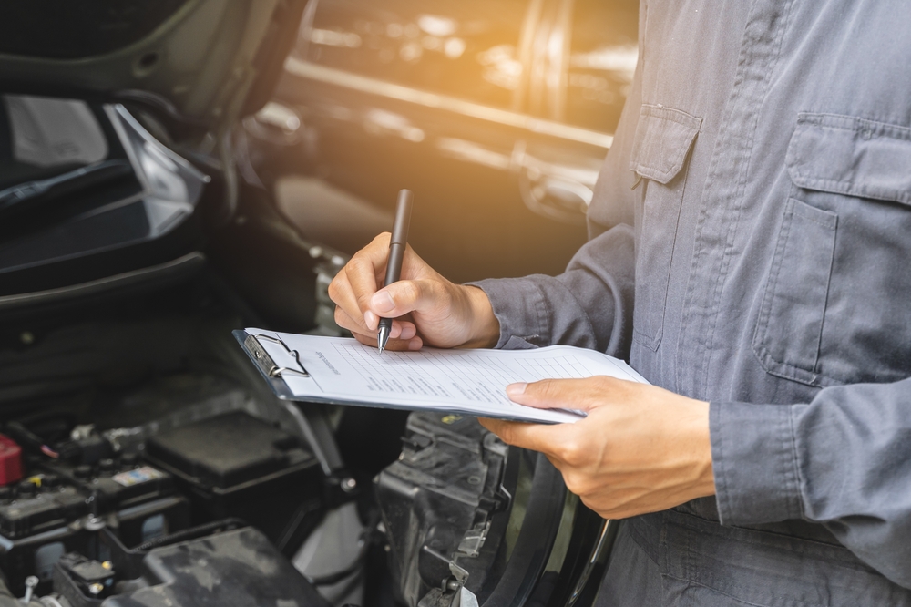How to Know When It’s Time to Visit an Auto Repair Shop